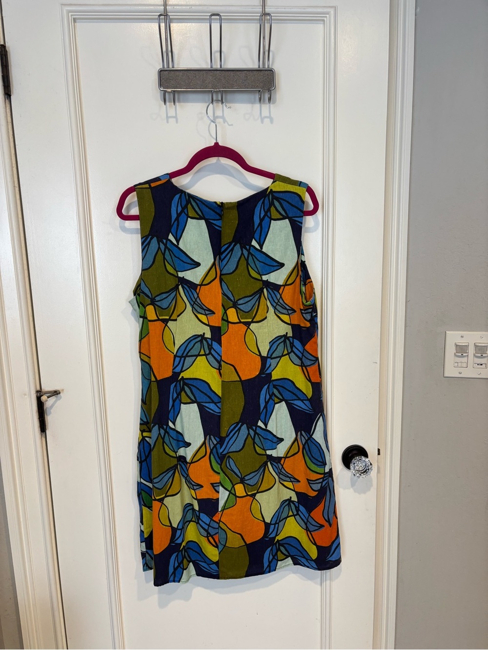 Lesley Evers “Molly” Dress in Pears Print (1X) - Picture 2 of 6
